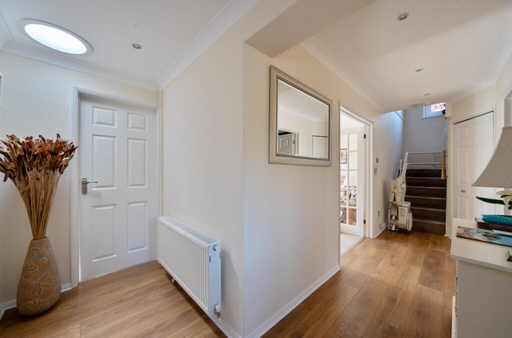 1359509-17-68dac3...