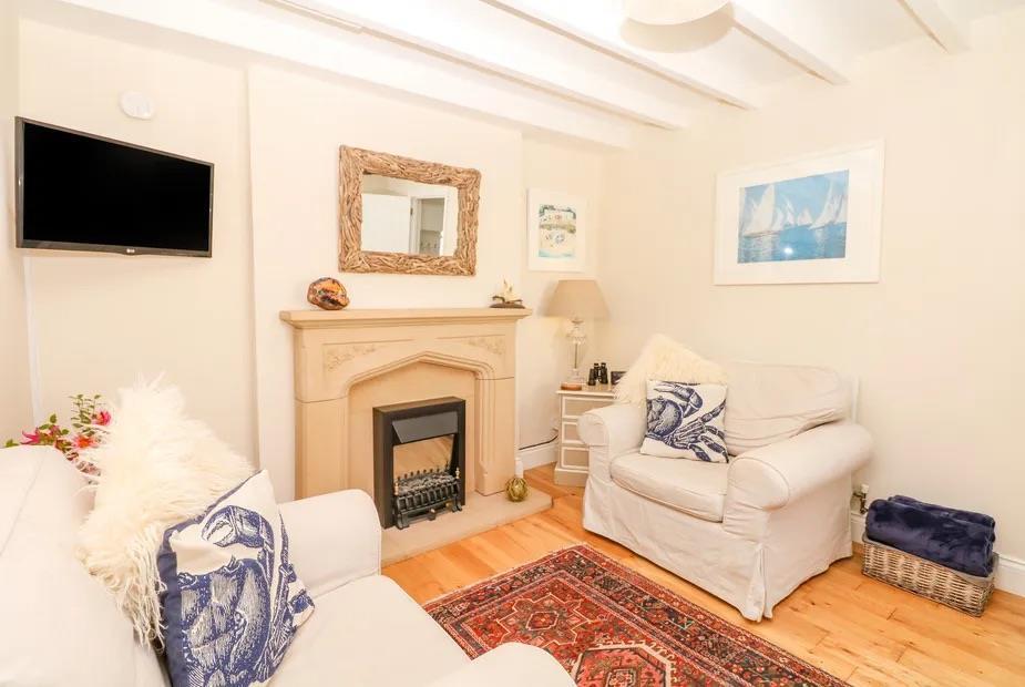 Sitting Room .JPG