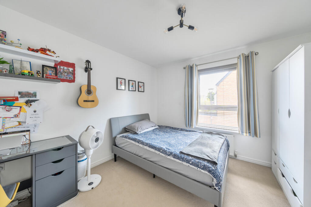 1309702-11-685ac0...