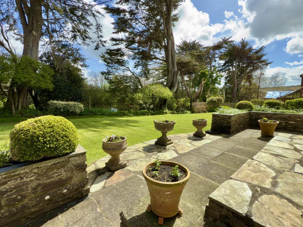 Trenwith Barton Garden 3