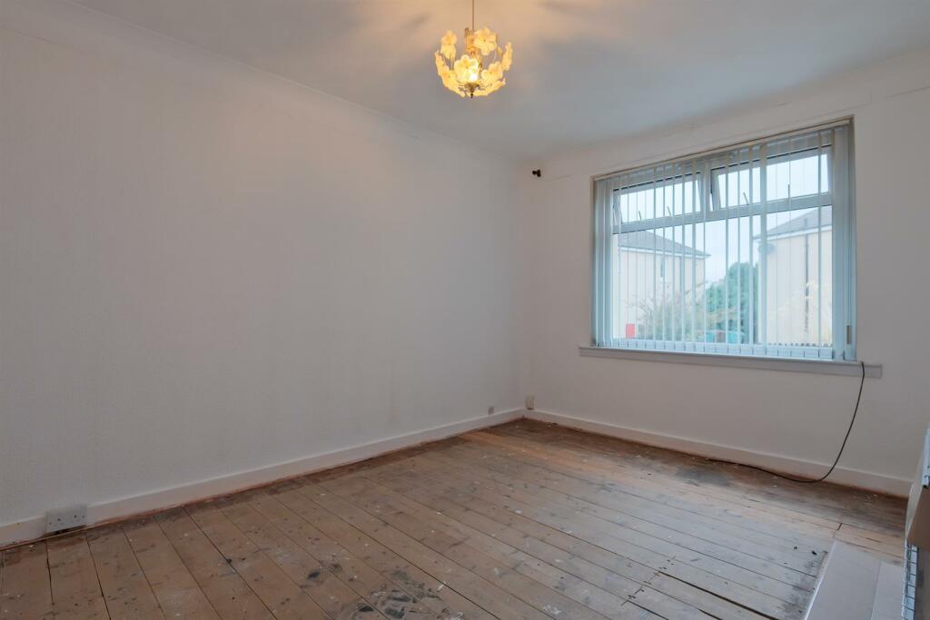 018-140 Waverley Drive Wishaw, ML2 7DW.jpg