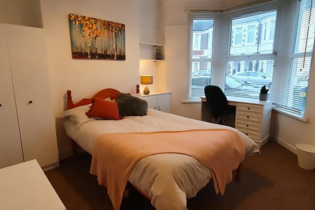 Call 02920 454555 to secure your viewing_6