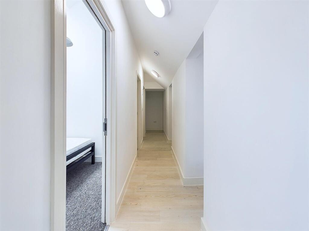14 - Six-Bedroom HMO for Auction, Westbury-on-Trym