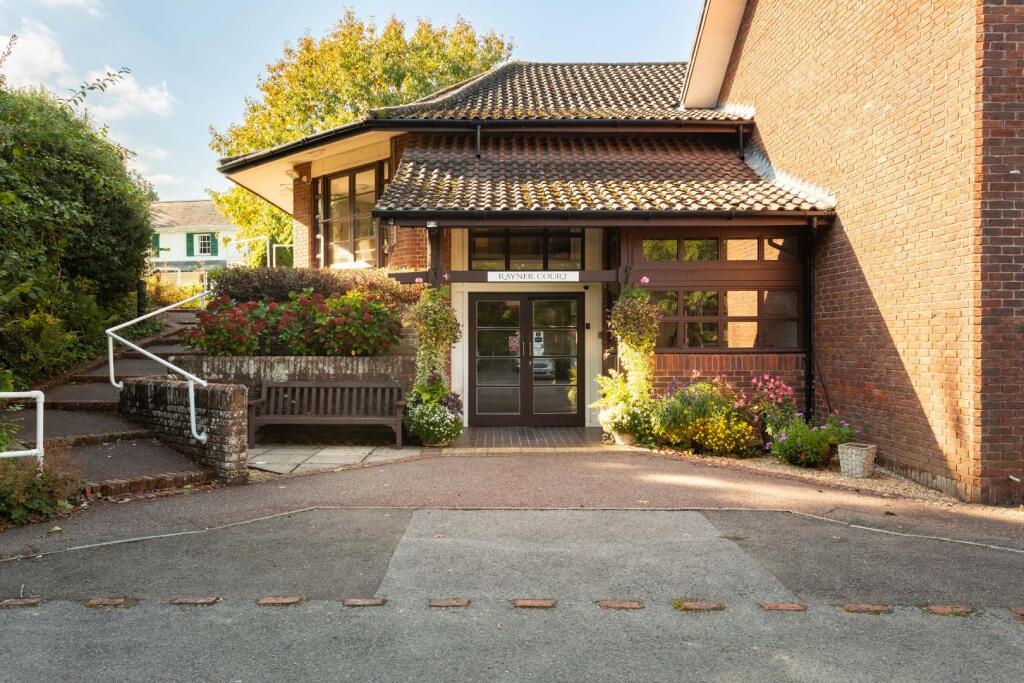 Rayner Court-15.jpg