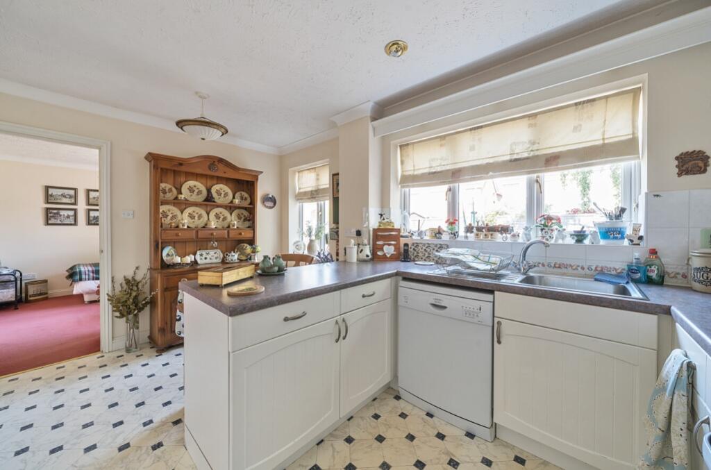 1307055-14-684c58506c4bd