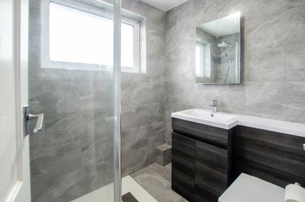 36 Roman Drive TPS Bodmin 01208 74182-33