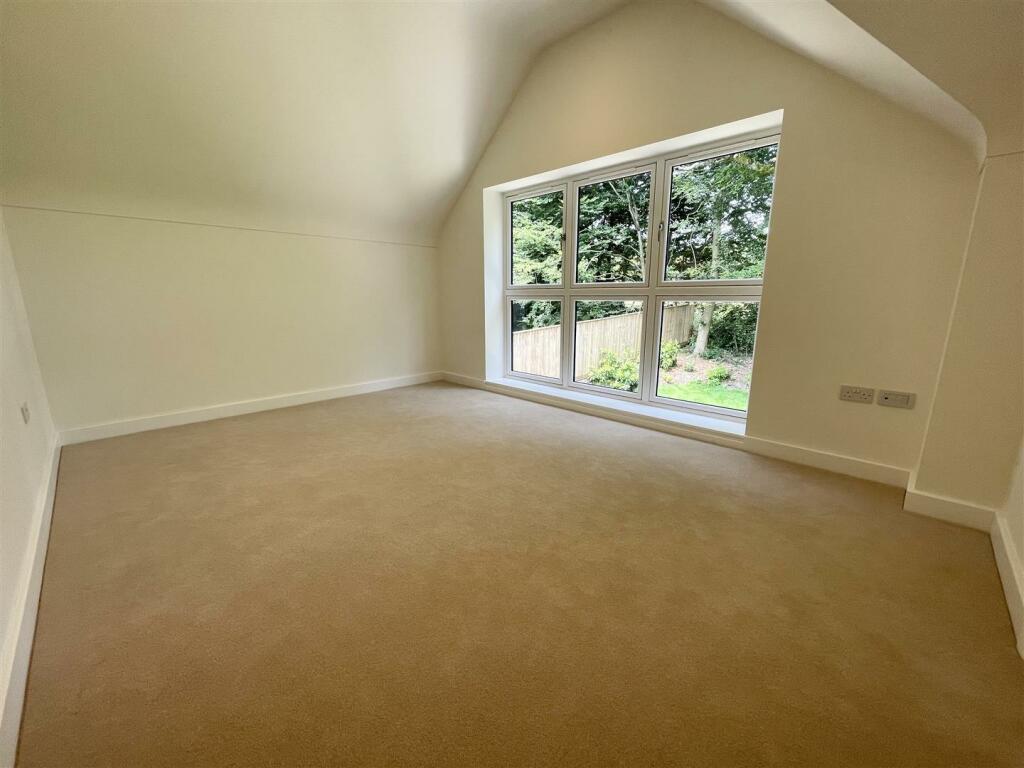 8. Bedroom 3.jpg
