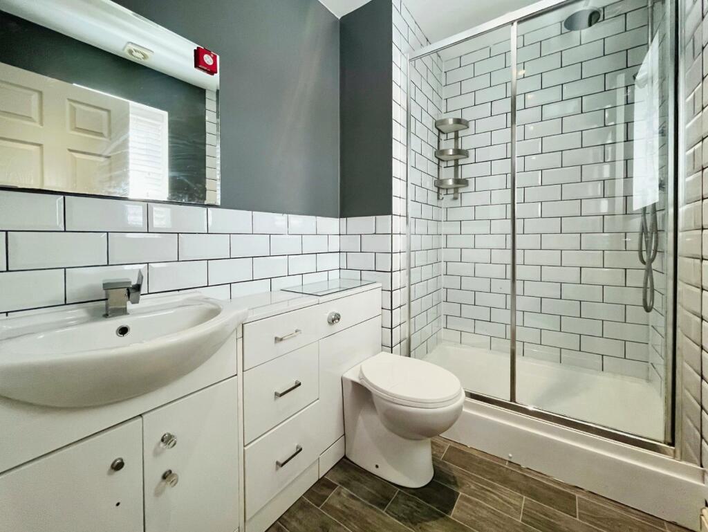 Bedroom One En Suite