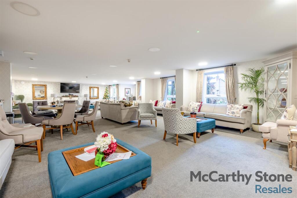 8673628-interior23.jpg