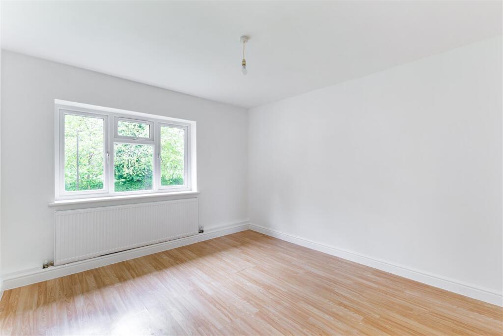 90431_12-Haling-Grove-South-croydon (22).jpg