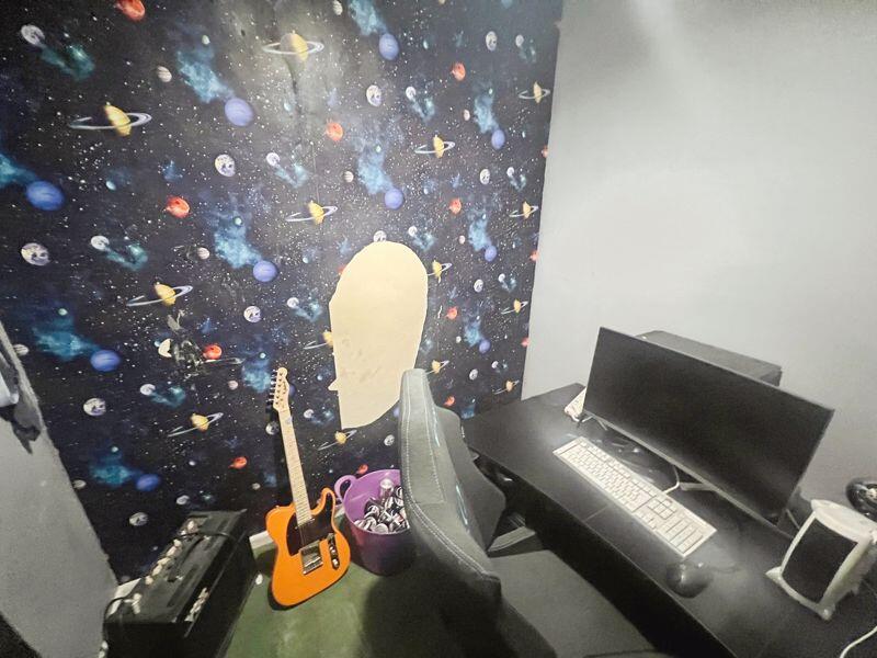 Office/playroom