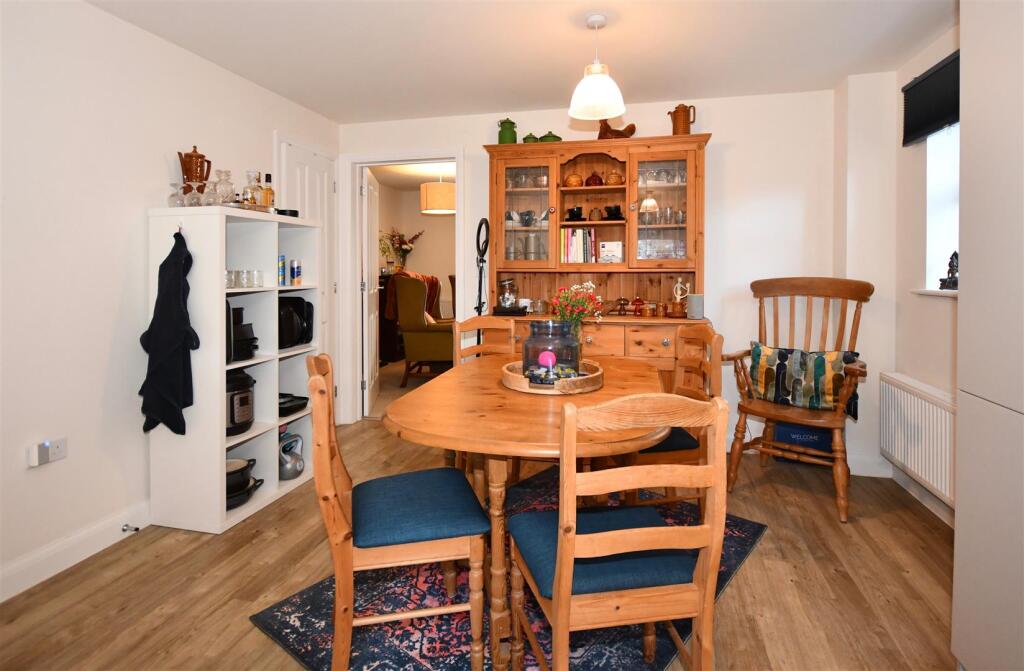 Stawell Close, Bishops Lydeard, Taunton