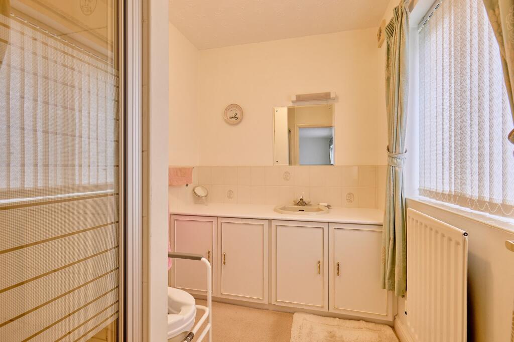 Ensuite