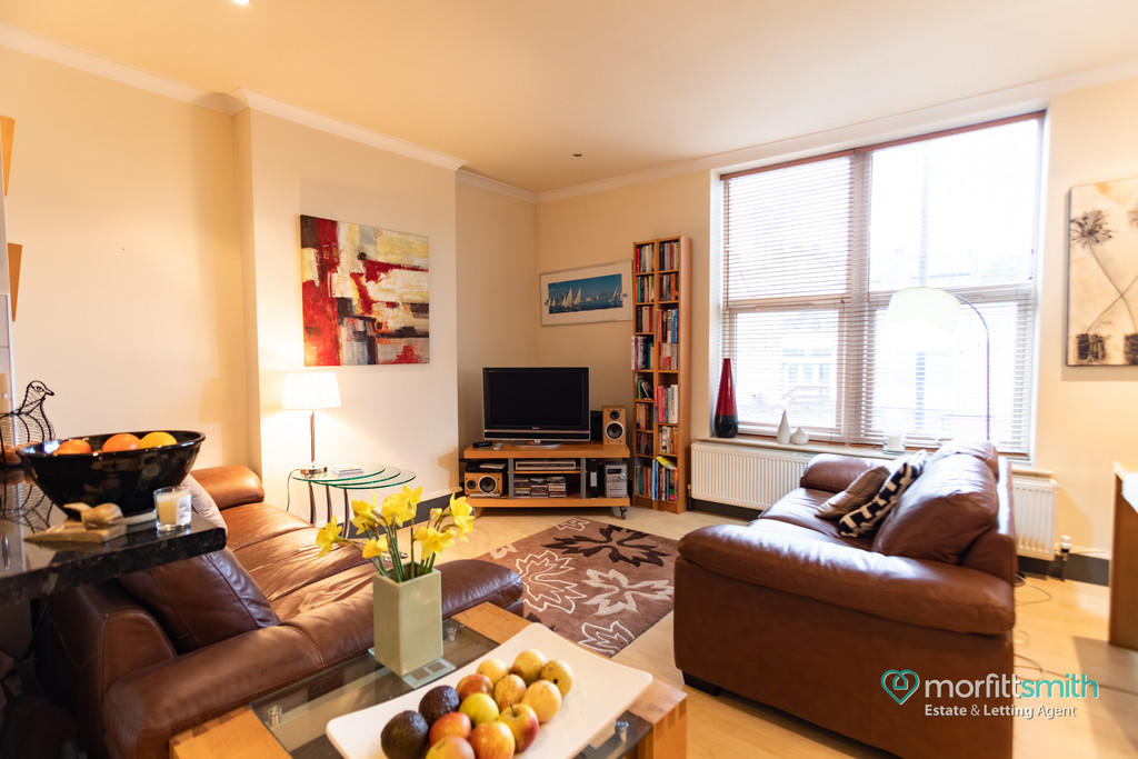 Open-Plan Living/...