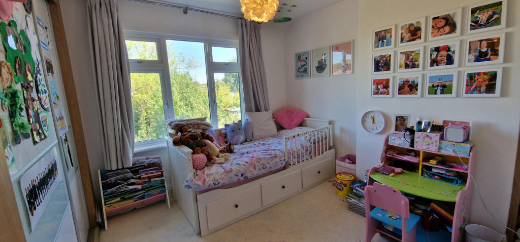 REAR BEDROOM