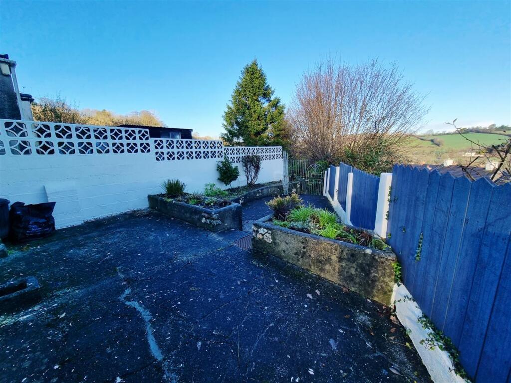 Rear garden.jpg