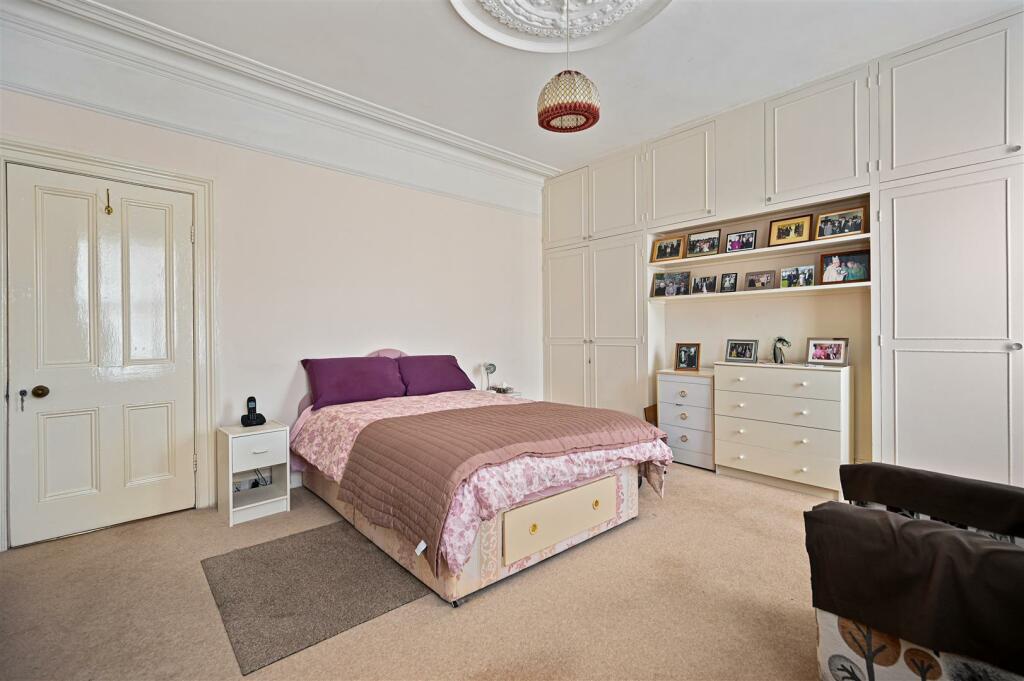 BCFB - 24 Brackenbury Gardens - Bedroom 2 A (4).JP