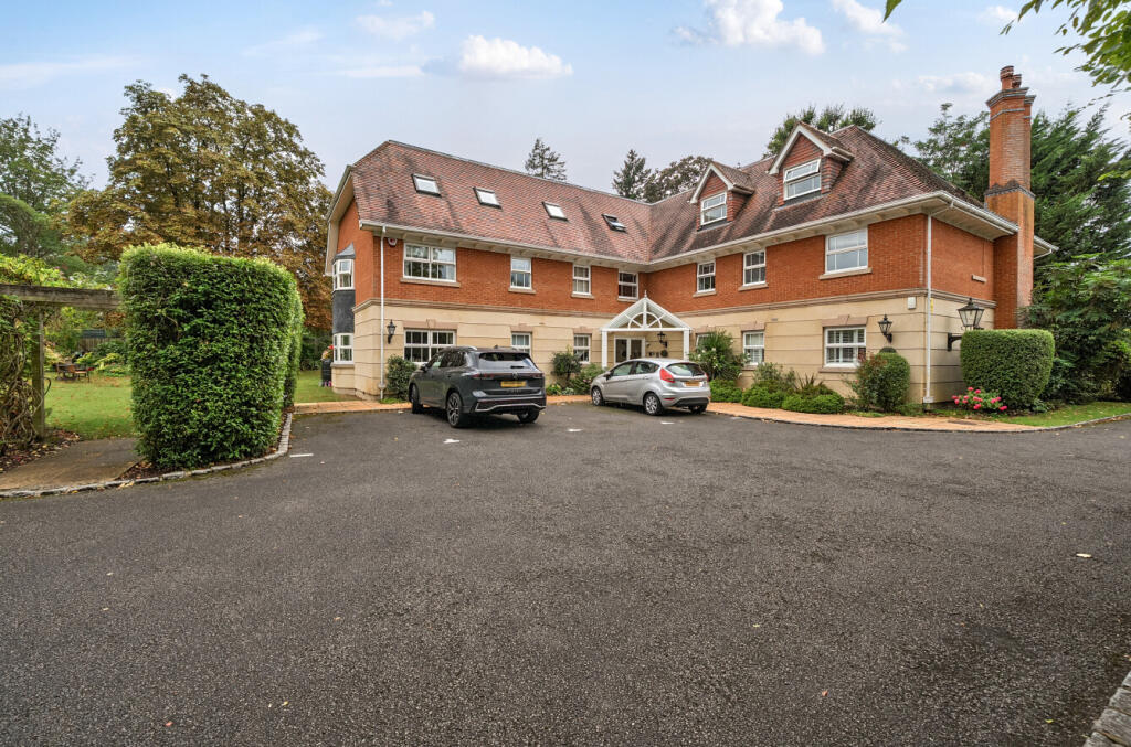 1347276-5-68b83a4...