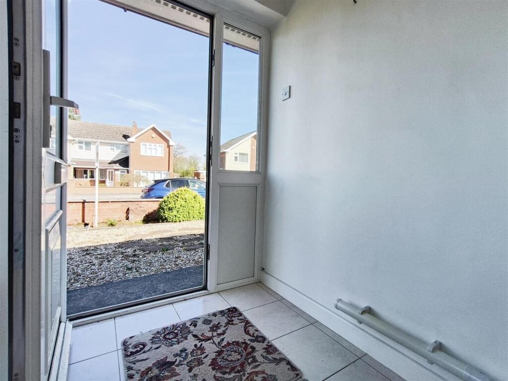 editedimage-deb8d414-352a-465b-93b7-782e132f0f72 2