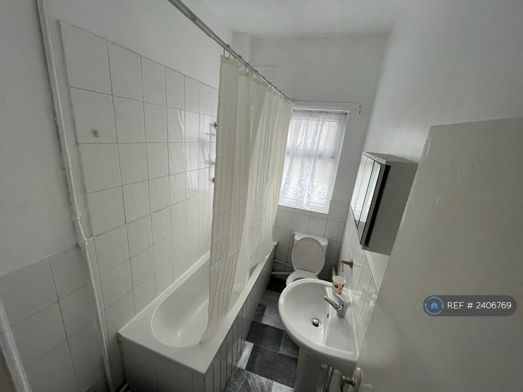 First Floor Bathroom