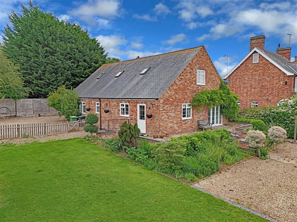 Eightacre, Medbourne