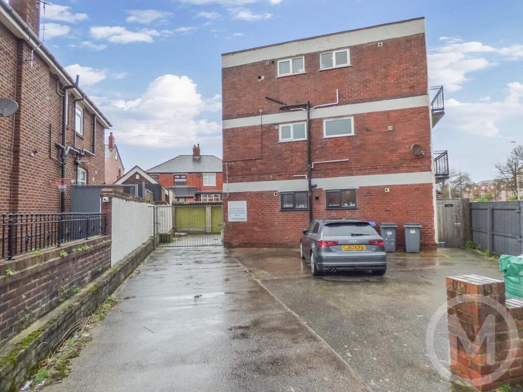 F4 235 whitegate (9) BS.JPG