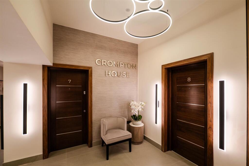ImeldaPhoto_CromptonHouse_CommunalSpace18.jpg
