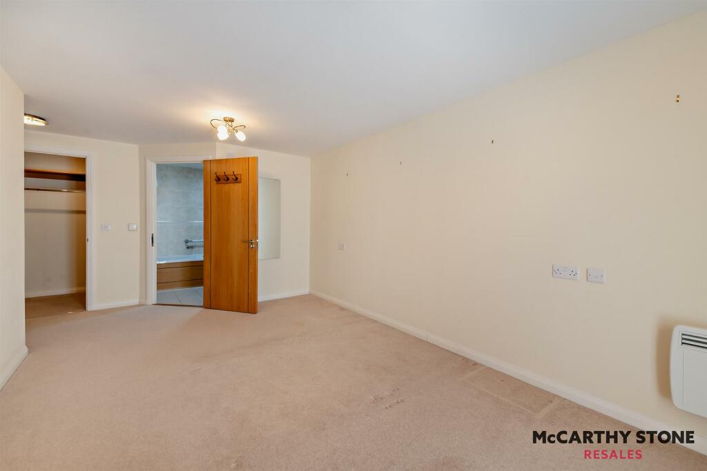 8588489-interior29-800.jpg