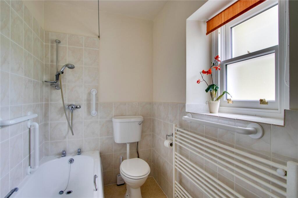 Ensuite