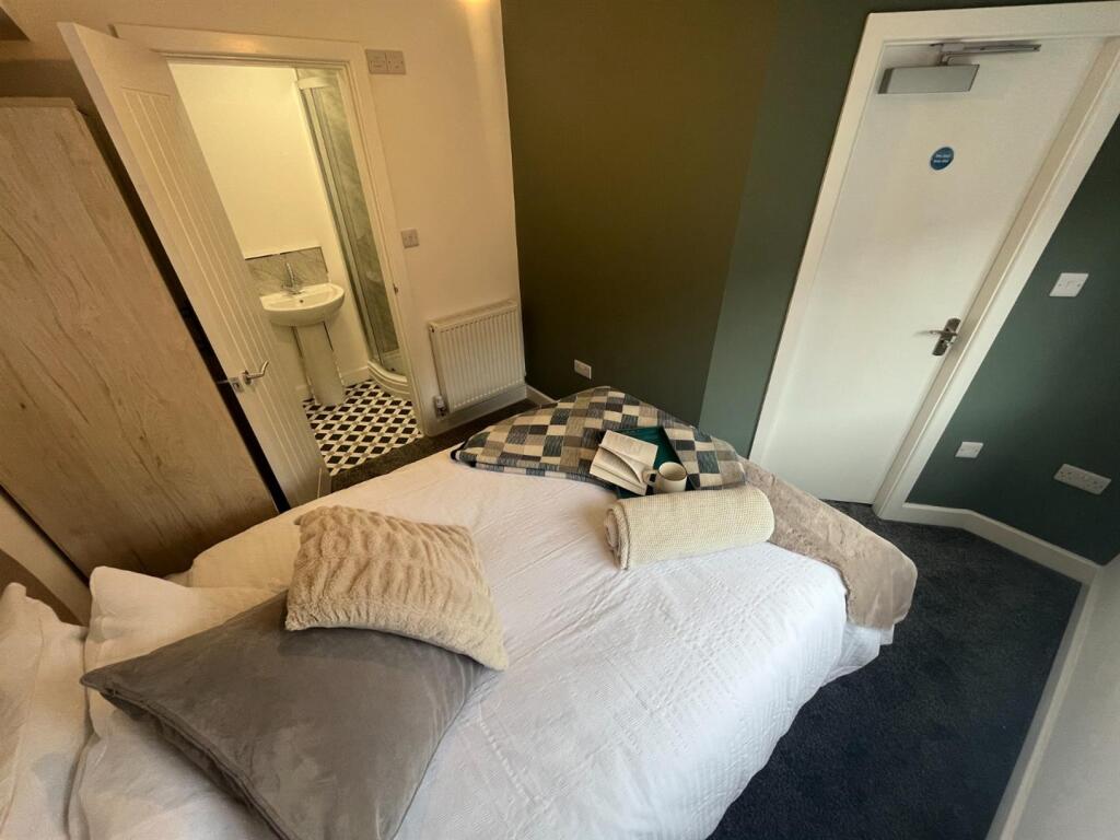 WhatsApp Image 2024-03-18 at 16.03.52 (2).jpeg