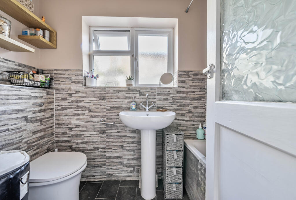 1301894-4-6840910...