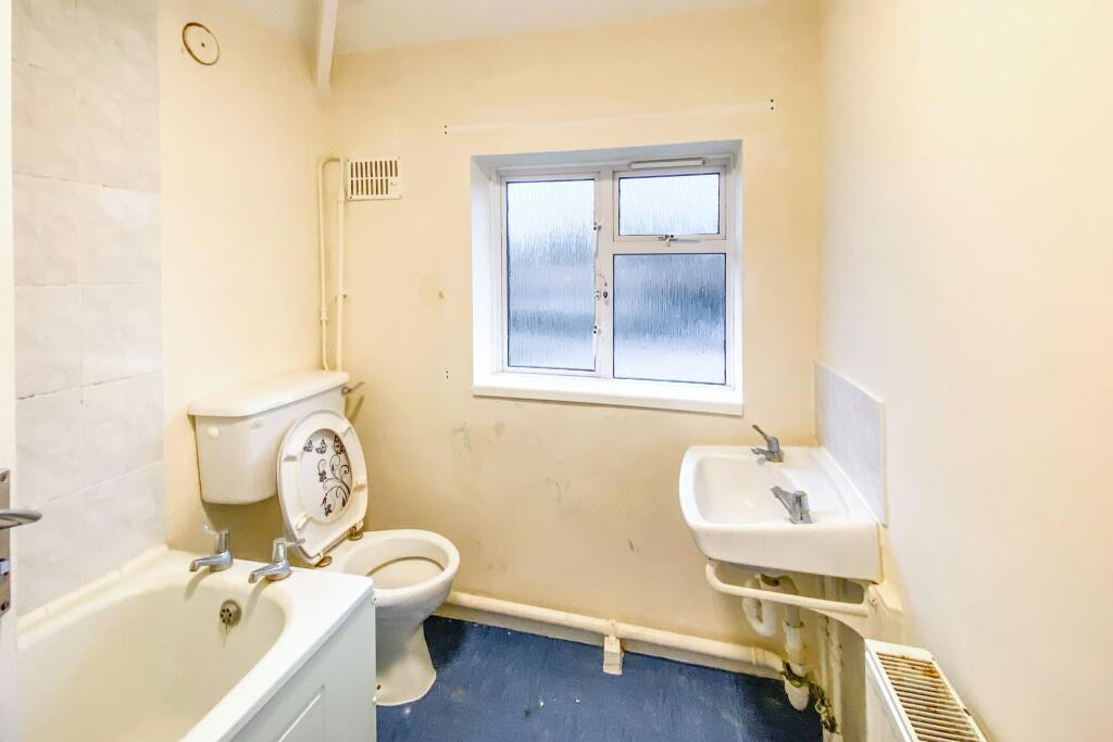 19 Lammas Close, Hilmarton, Wiltshire SN11 8SF