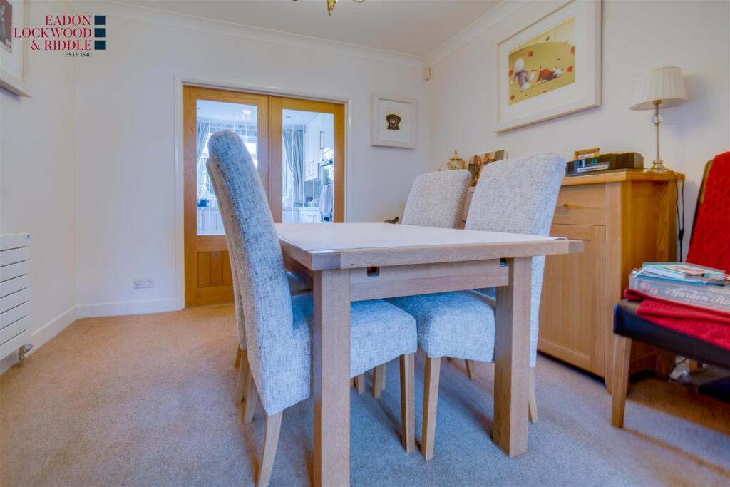Dining Room 1.jpg