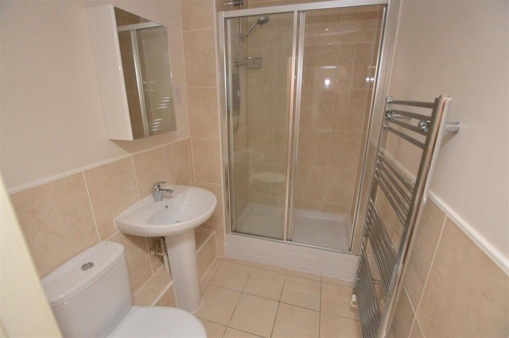 Ensuite Shower Room