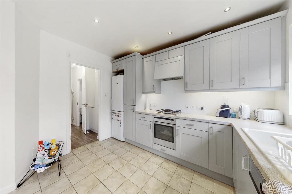 196 Wadham Gardens - E6WewvN0jZrLJfvw8aEA.jpg