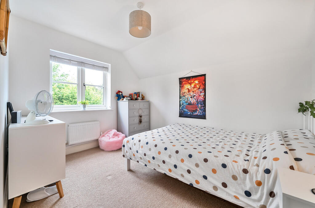 1305869-10-68415b...