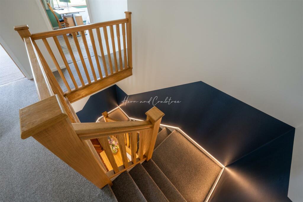 Blackoak Road, HernCrabtree (13).jpg