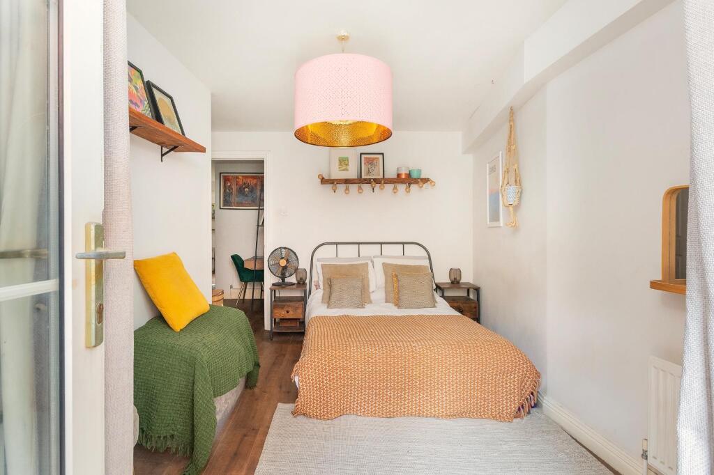 FP1WHS - Bedroom B.jpg