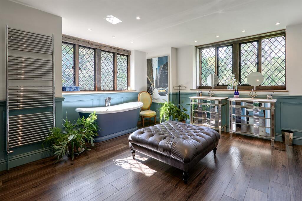 Barnfield House 89.jpg