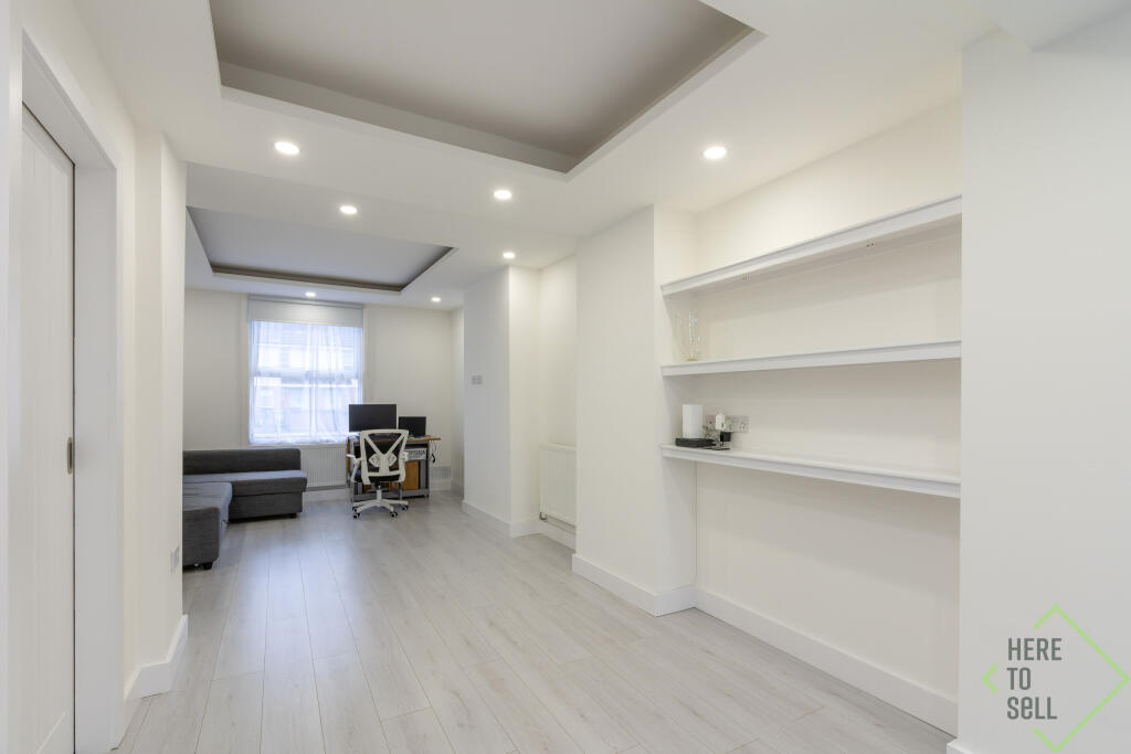 15 Flexmere Rd, London N17 7AU-31