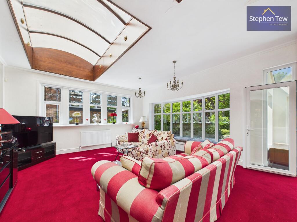 Living / Dining Room