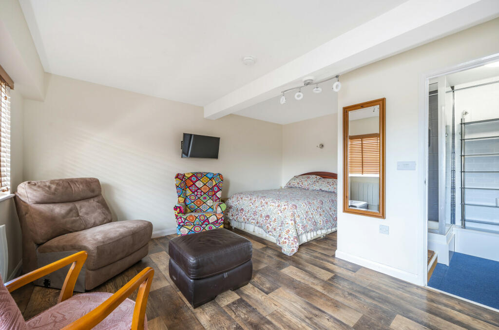 Bed3/Annexe