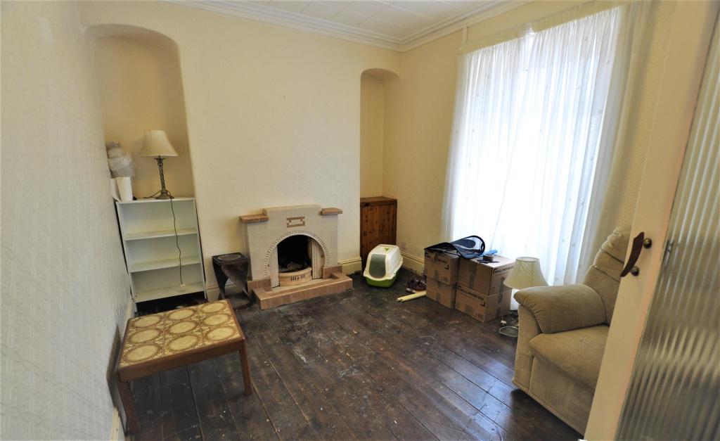 Sitting Room.JPG