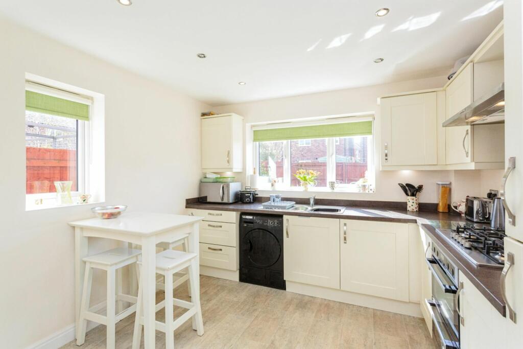 Kitchen/Breakfast