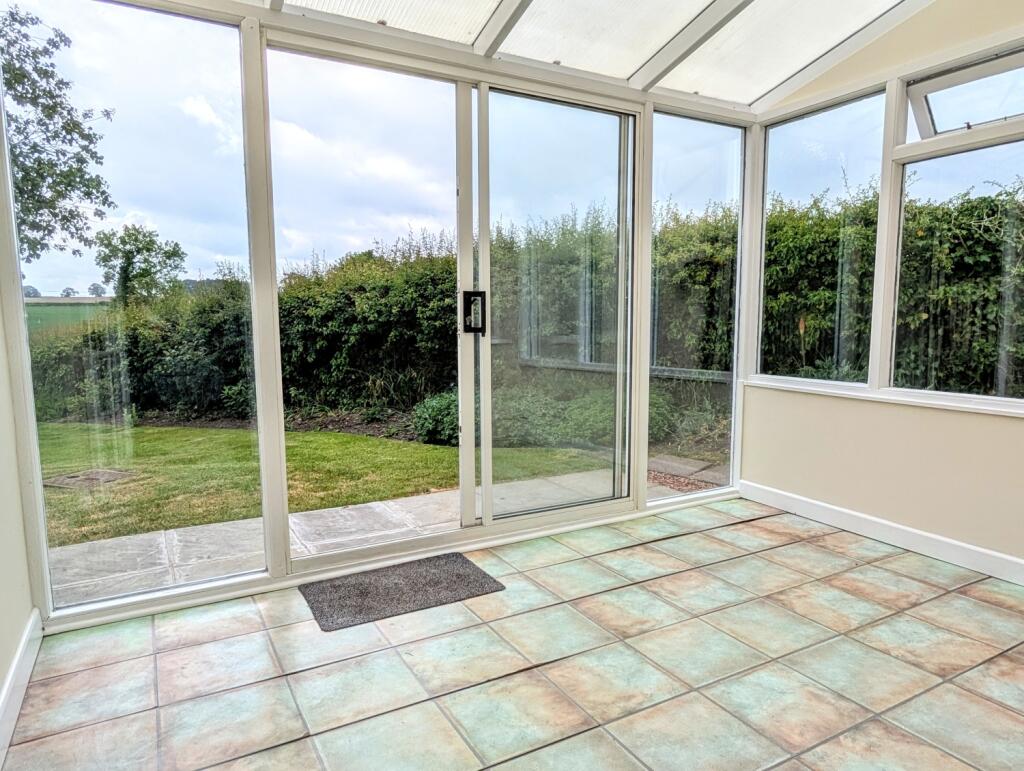 PXL_20250522_095117268.MP2