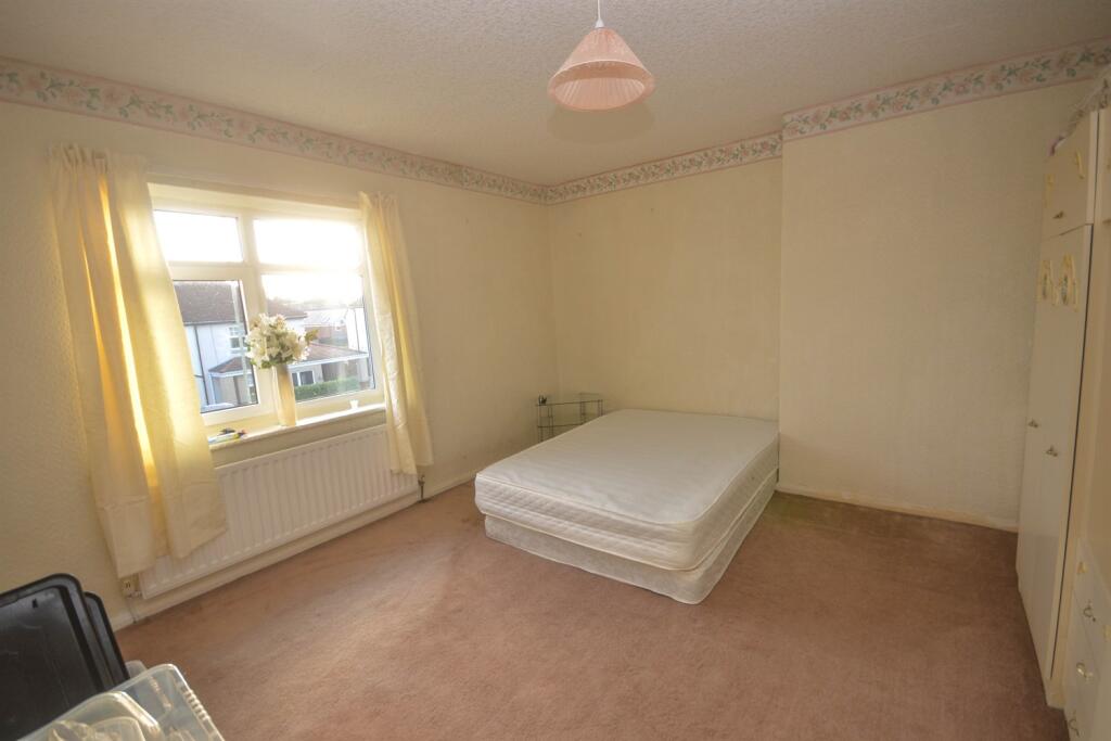 Front Bedroom 
