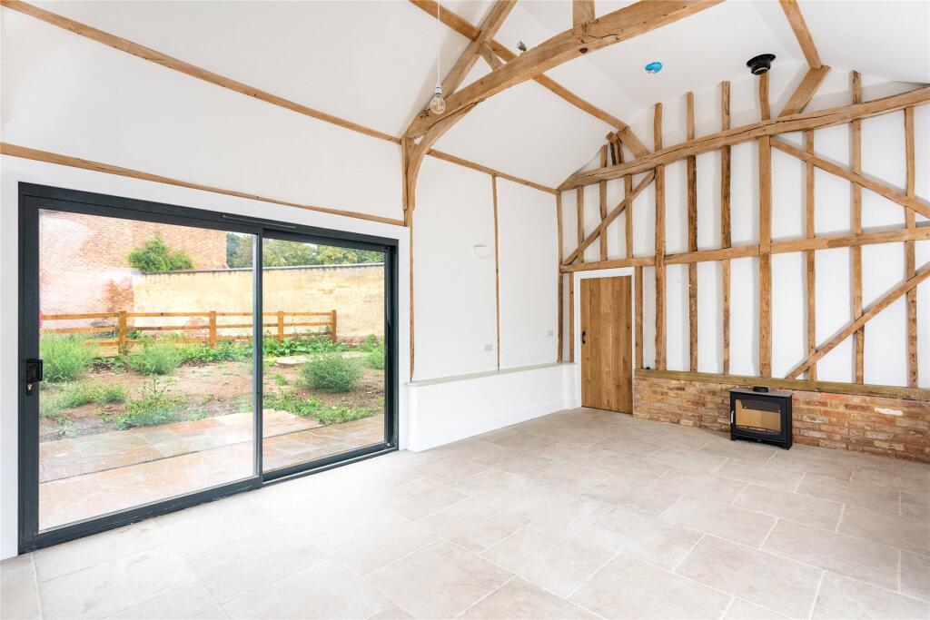 Dining/Sitting Room