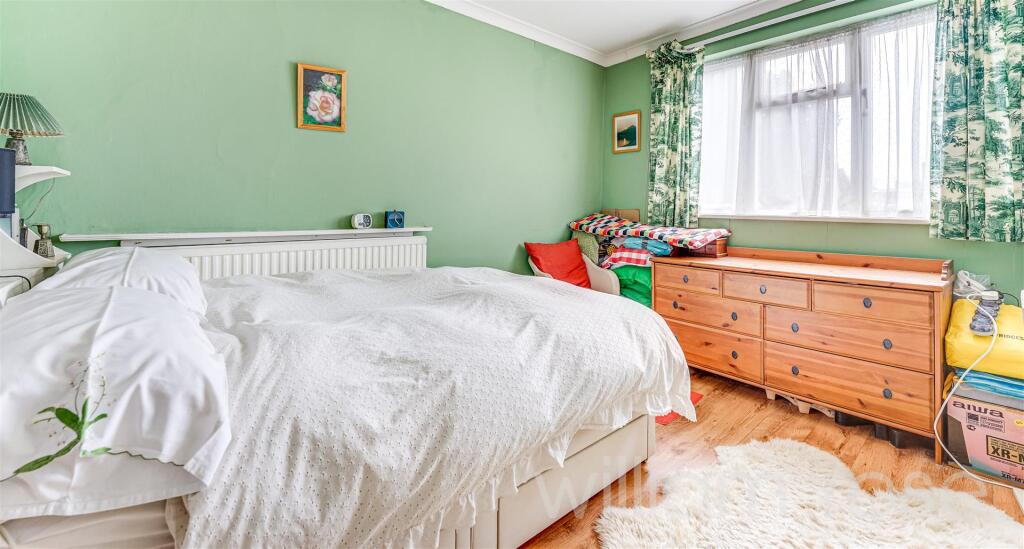 Bedroom.jpg