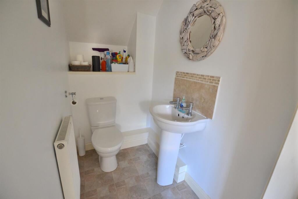 Downstairs Cloaks/W.C.