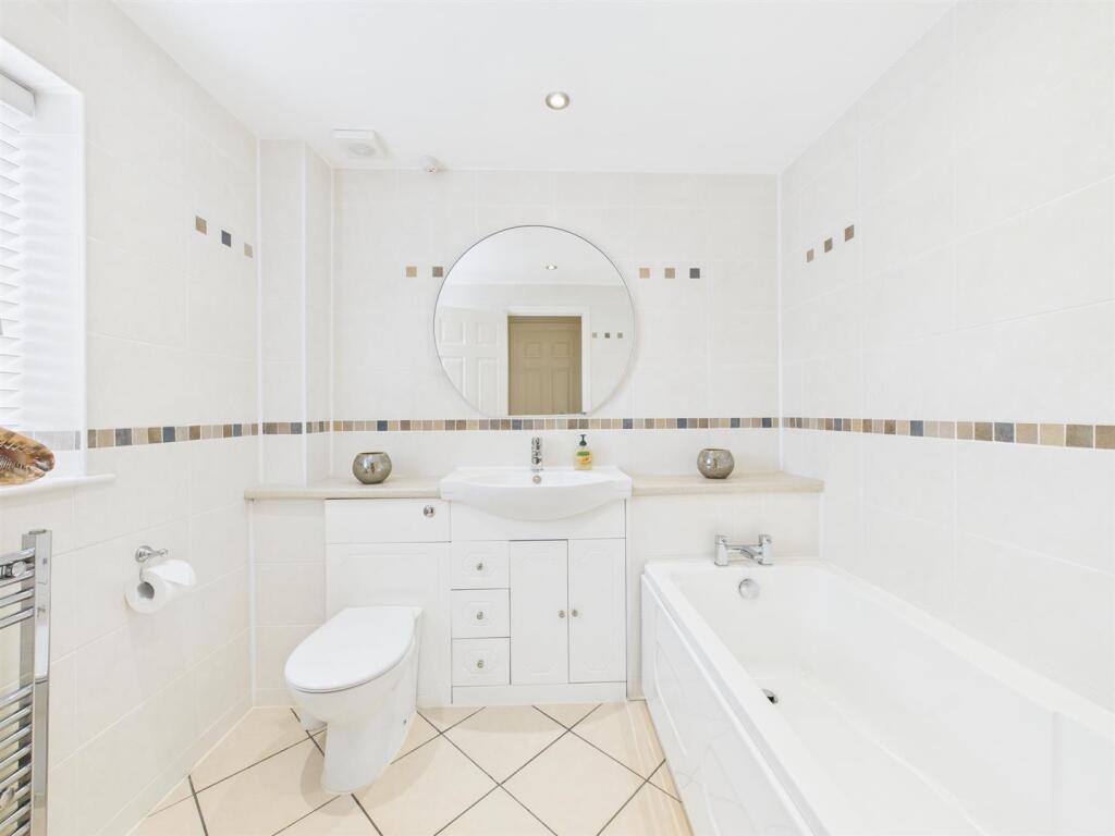 Well-Appointed Bathroom